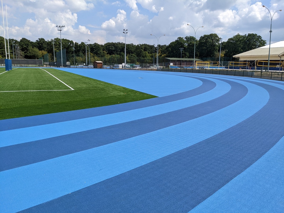 SaintGermainenLaye vise l'excellence ART DAN sols sportifs et revêtements, construction SaintGermainenLaye vise l'excellence ART DAN sols sportifs et revêtements, construction